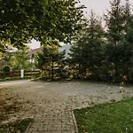 Lodge 